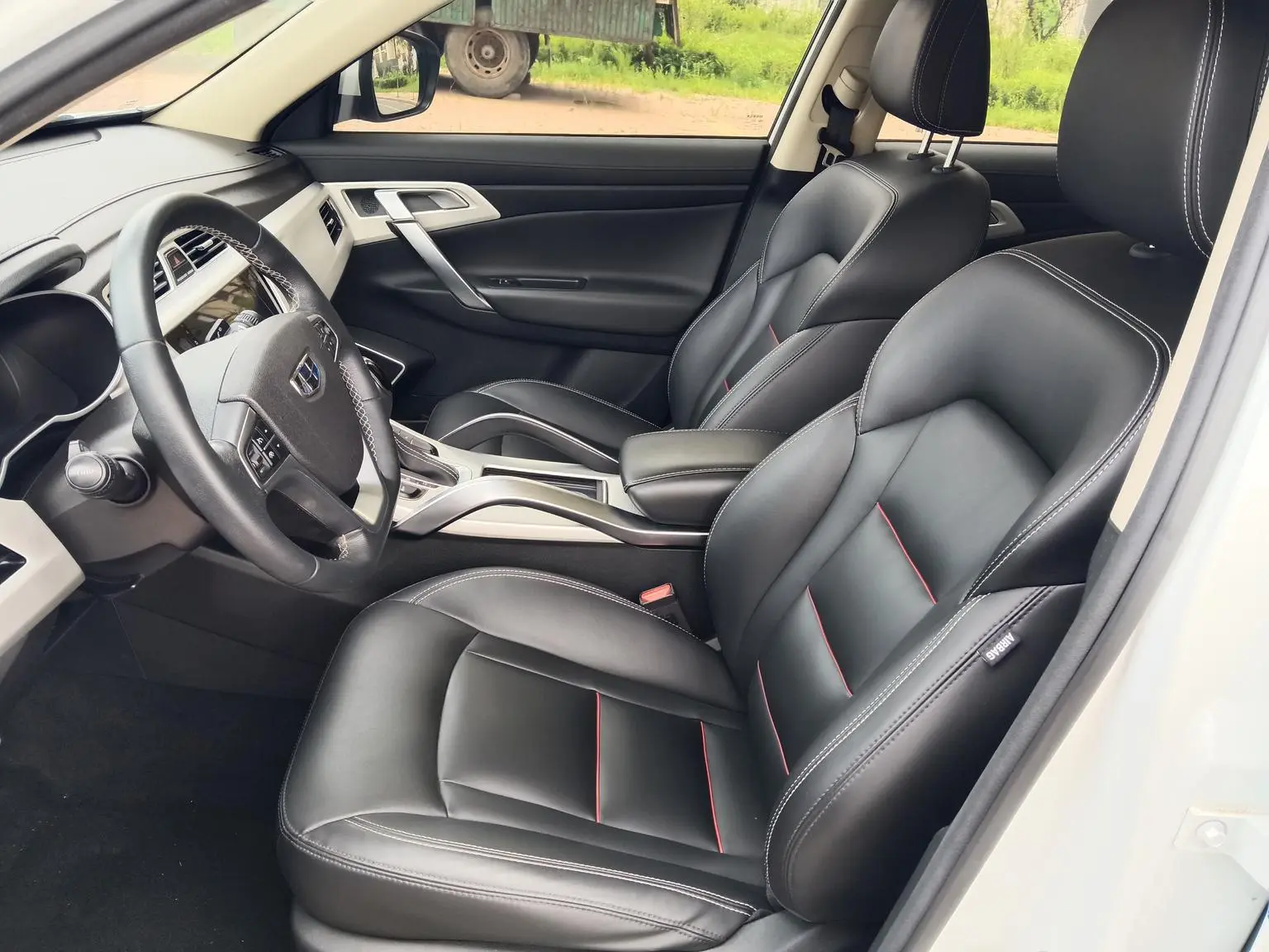 Geely Boyue 2018 1.8TD Auto 2WD Smart Premium 4G Connected