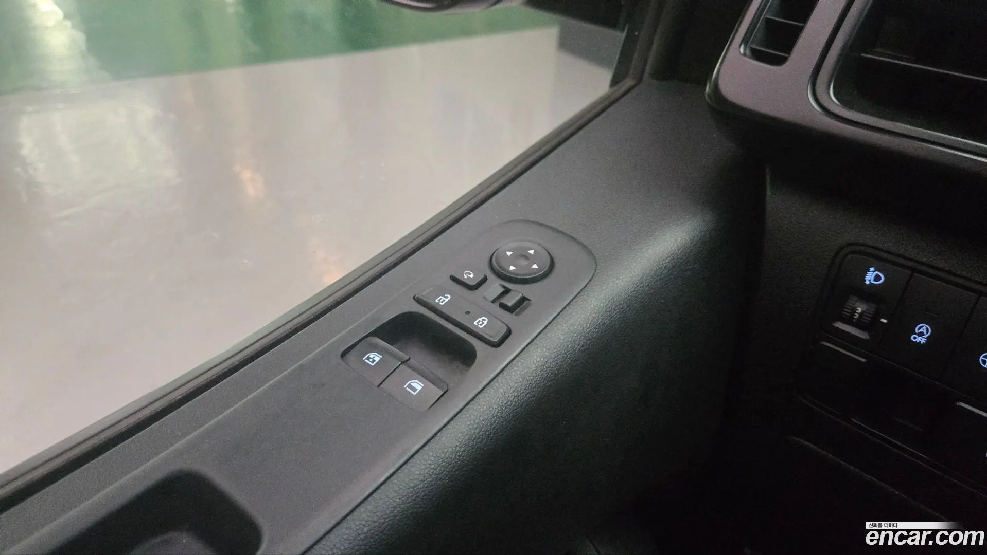 Hyundai Staria Cargo 3-Seater 2021