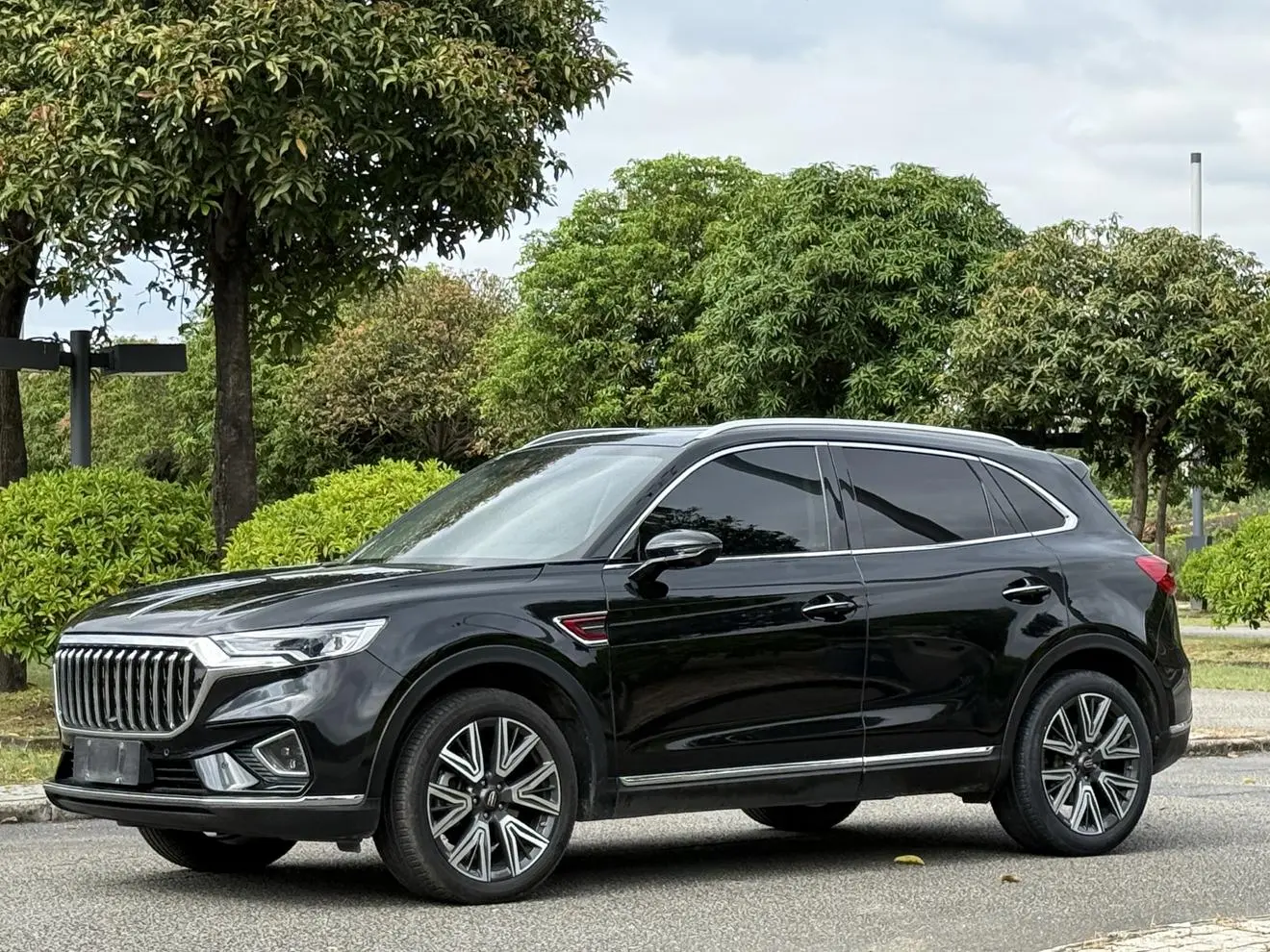 Hongqi HS5 2022 Facelift 2.0T Connected Flagship Enjoy 4WD