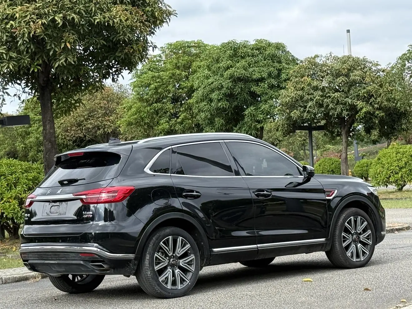 Hongqi HS5 2022 Facelift 2.0T Connected Flagship Enjoy 4WD