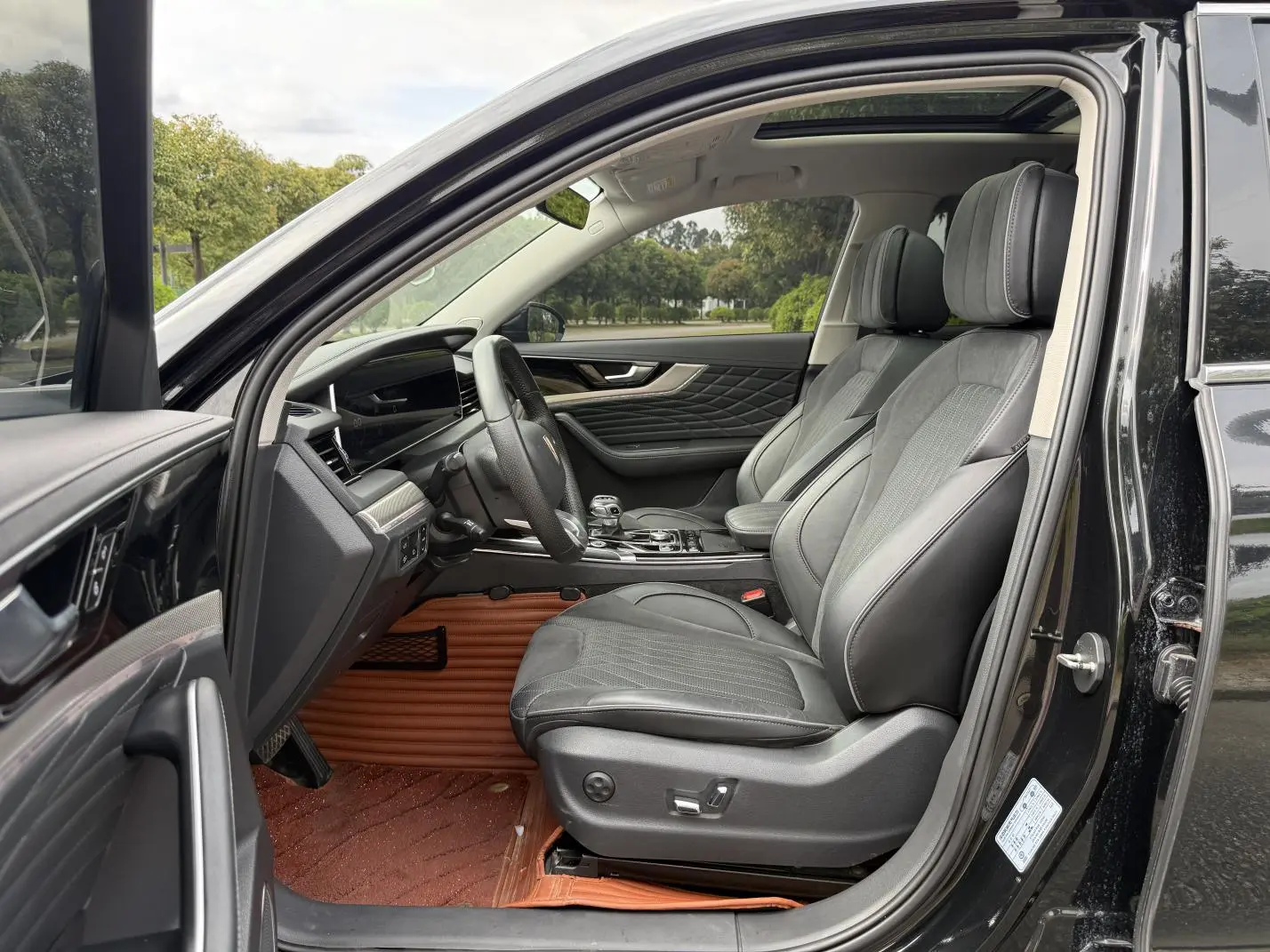 Hongqi HS5 2022 Facelift 2.0T Connected Flagship Enjoy 4WD