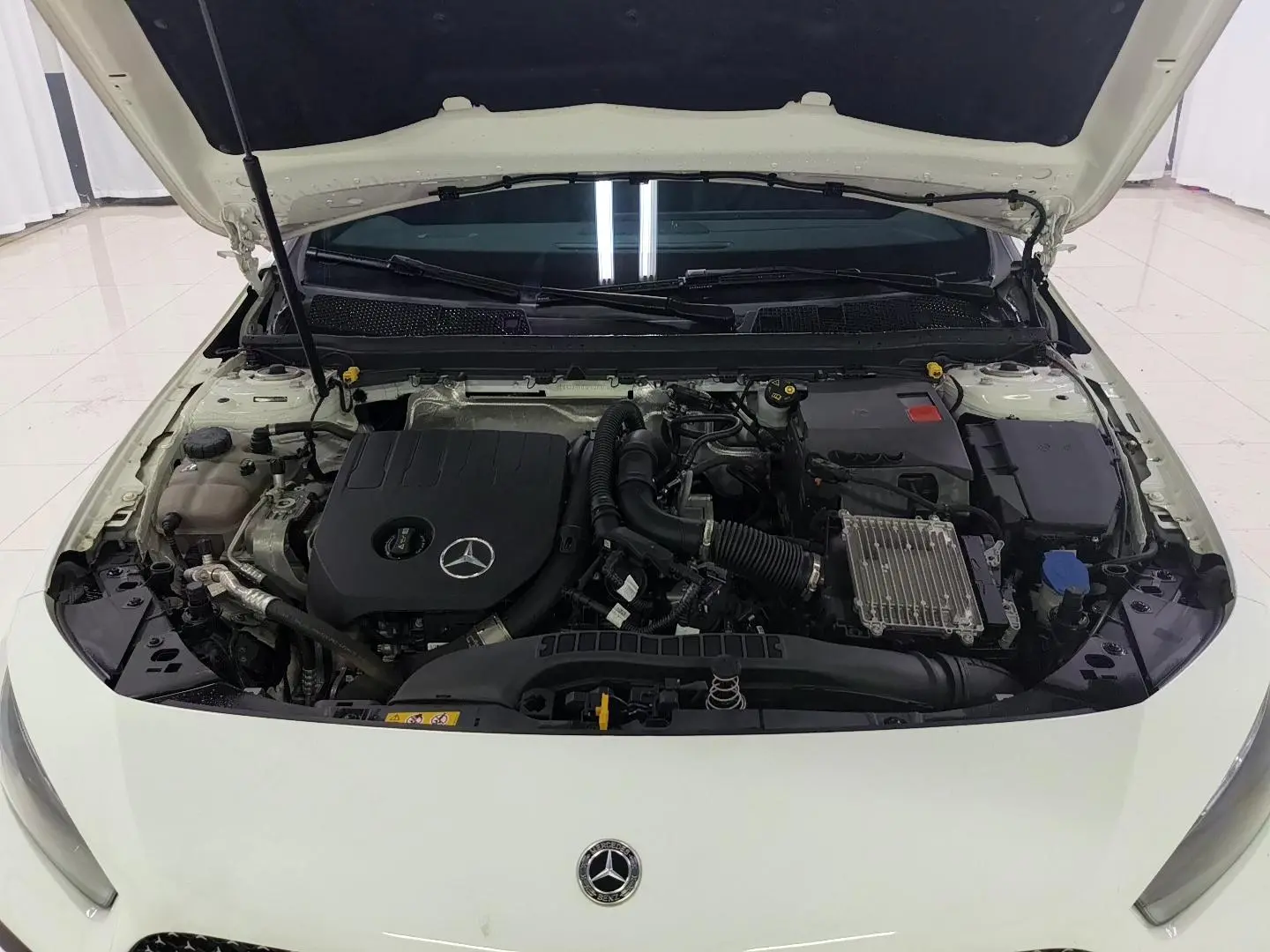 Mercedes-Benz A Class 2024 A 180 L