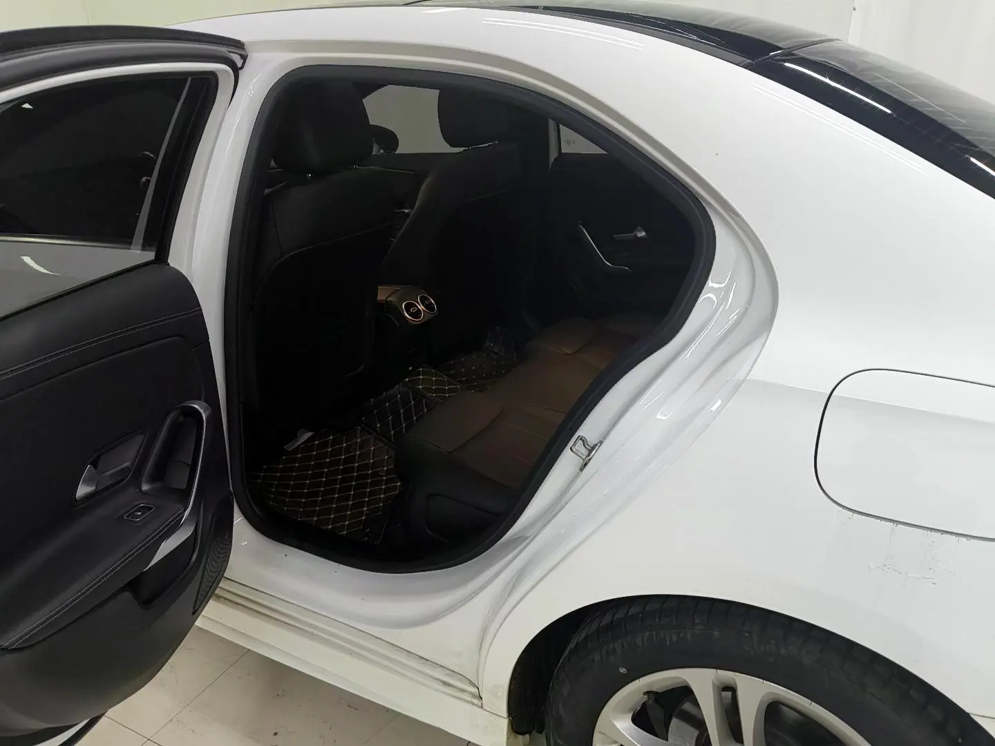 Mercedes-Benz A Class 2024 A 180 L