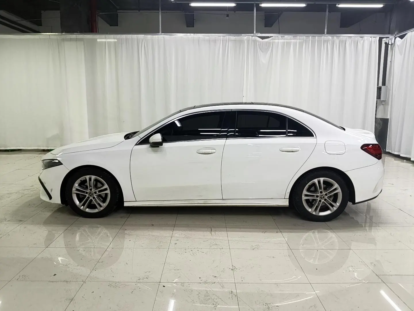 Mercedes-Benz A Class 2024 A 180 L