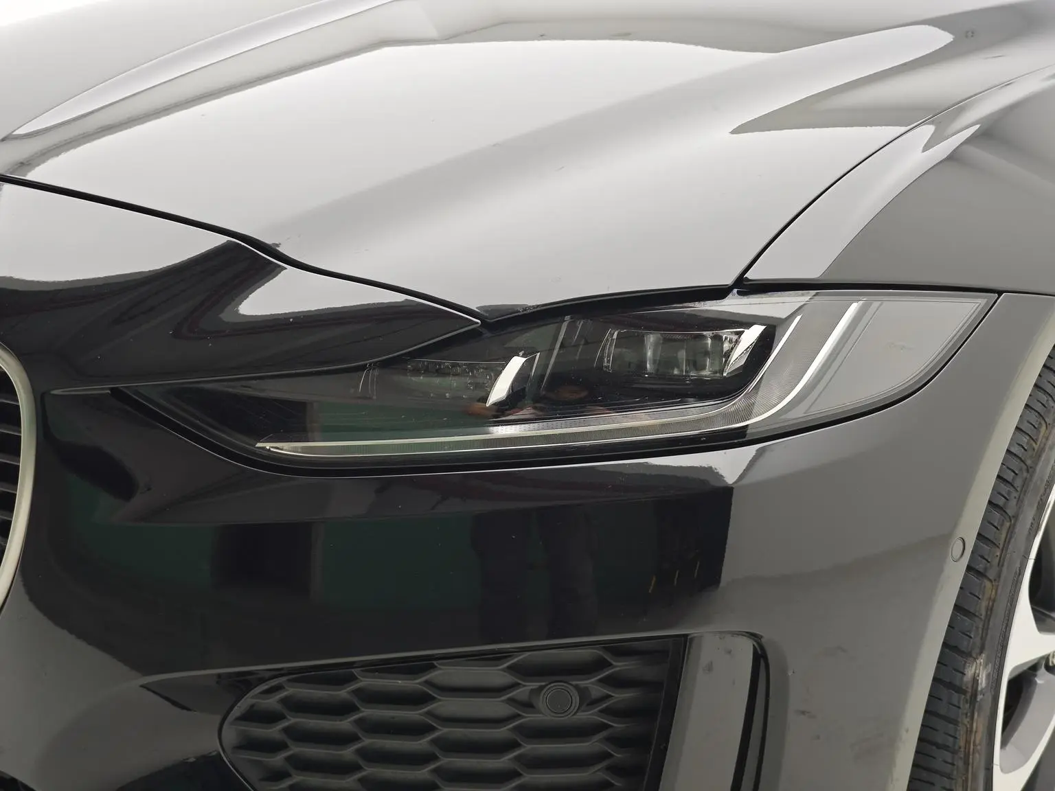 Jaguar XEL 2020 2.0T 200PS R-DYNAMIC S Progressive Sport