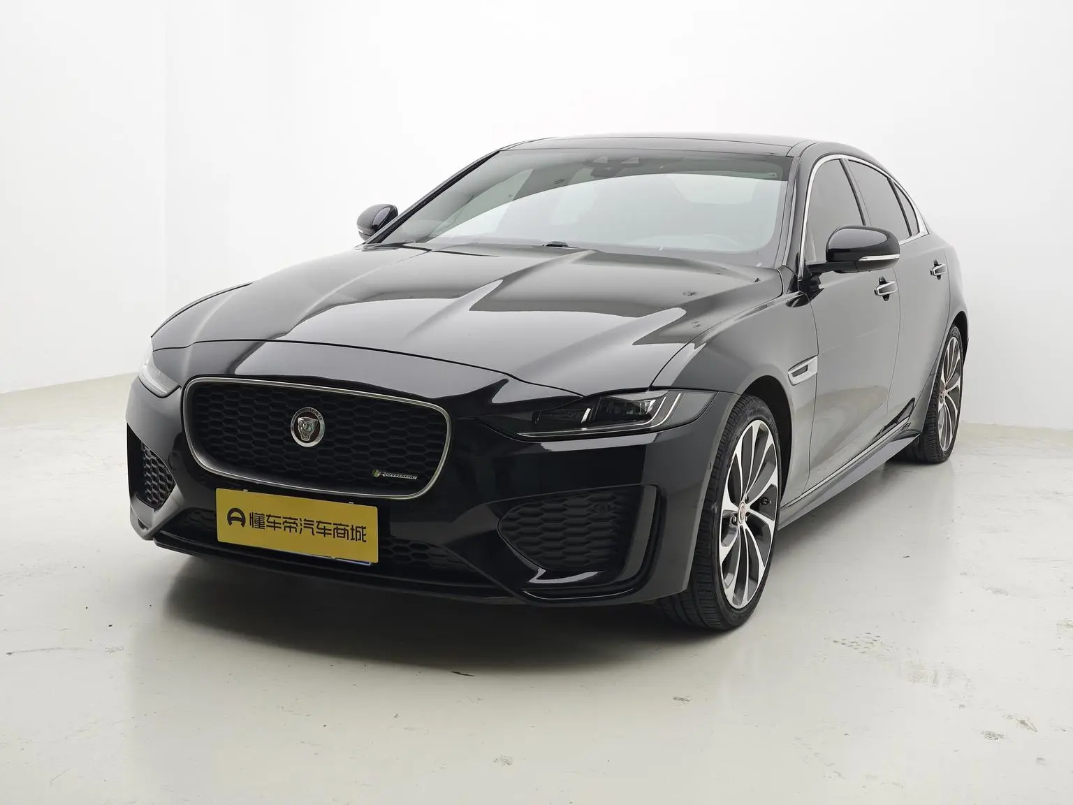 Jaguar XEL 2020 2.0T 200PS R-DYNAMIC S Progressive Sport