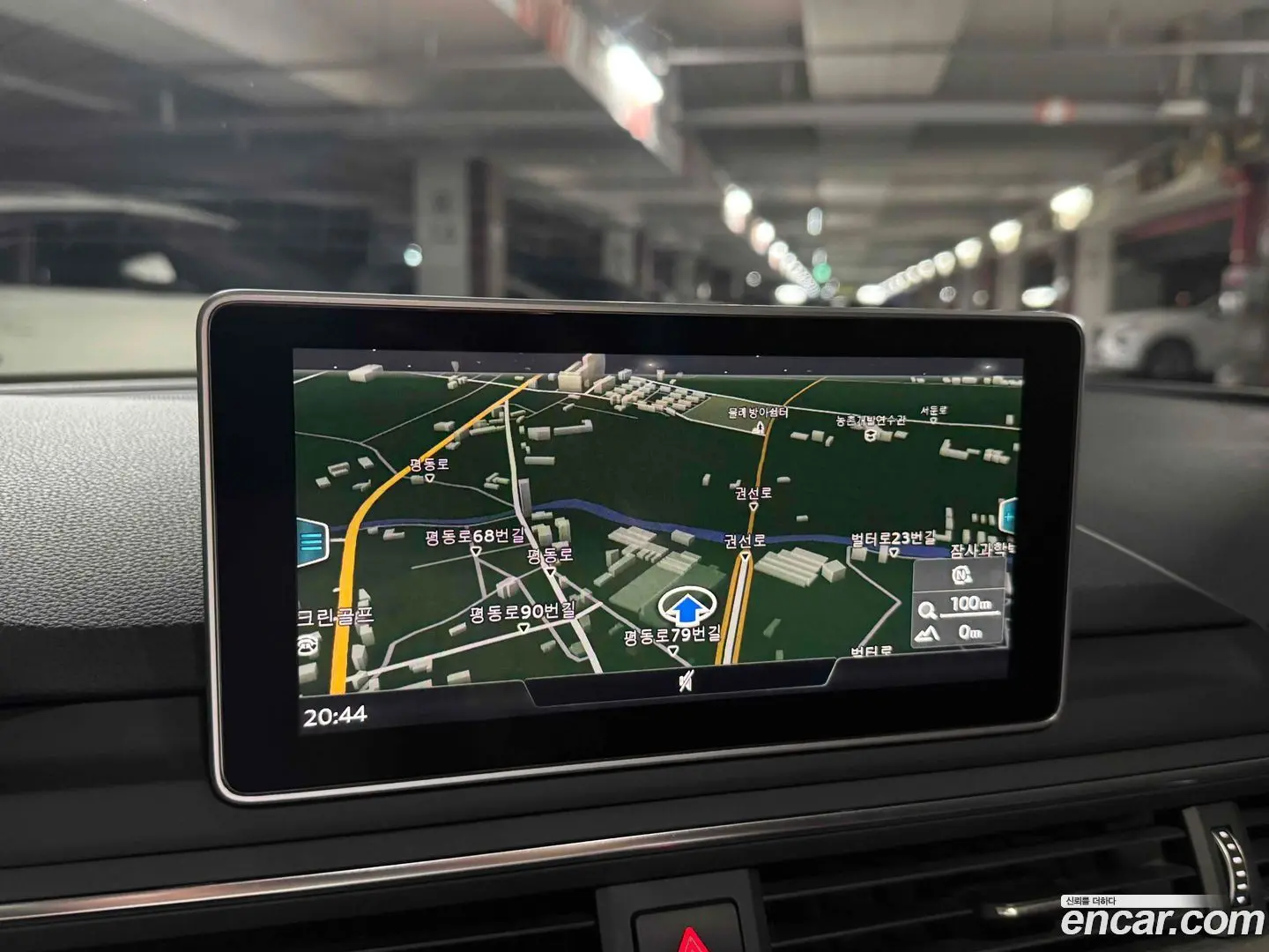 Audi A4 30 TDI Premium