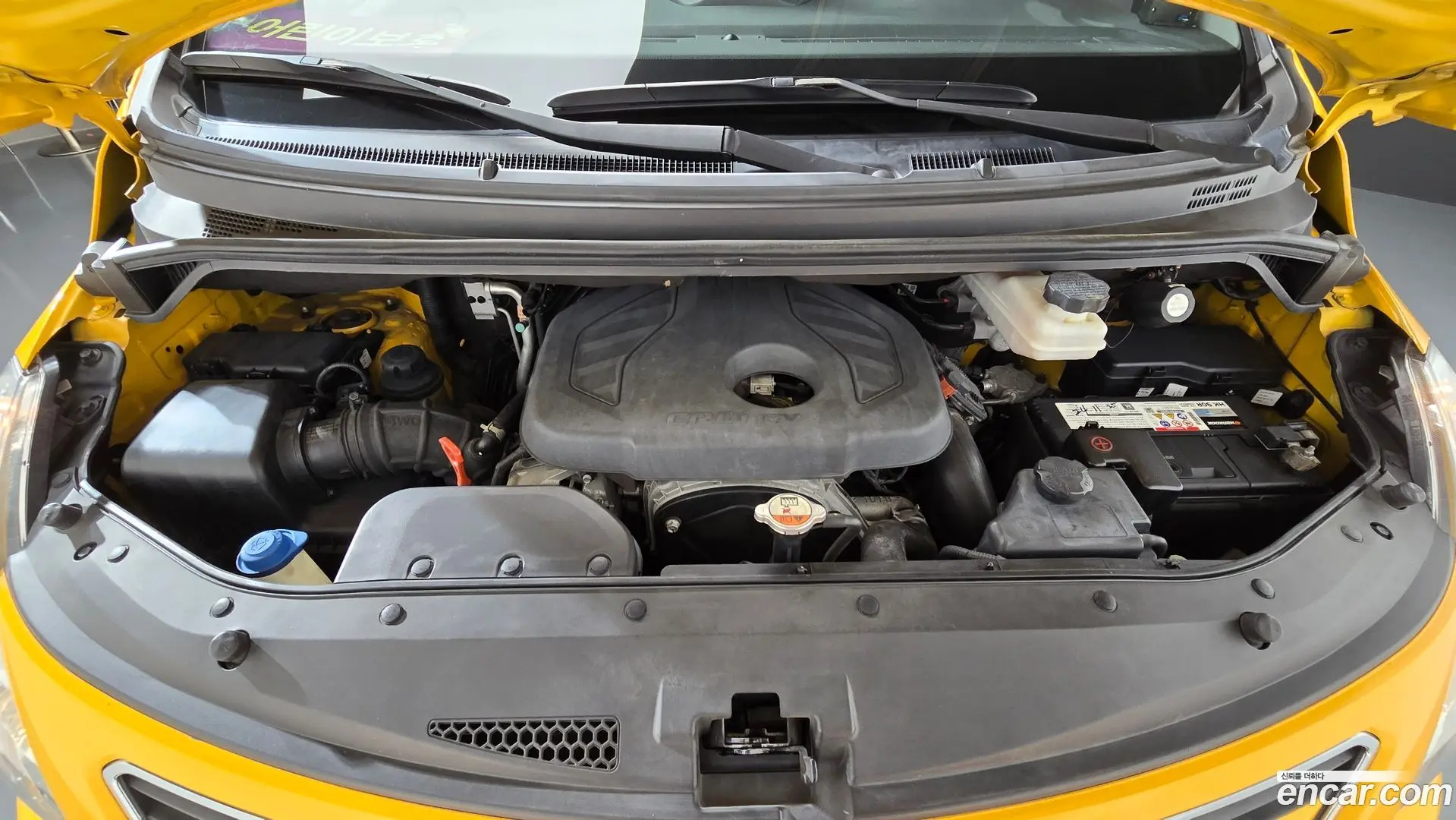 Hyundai Starex 4WD Guard car of chidren