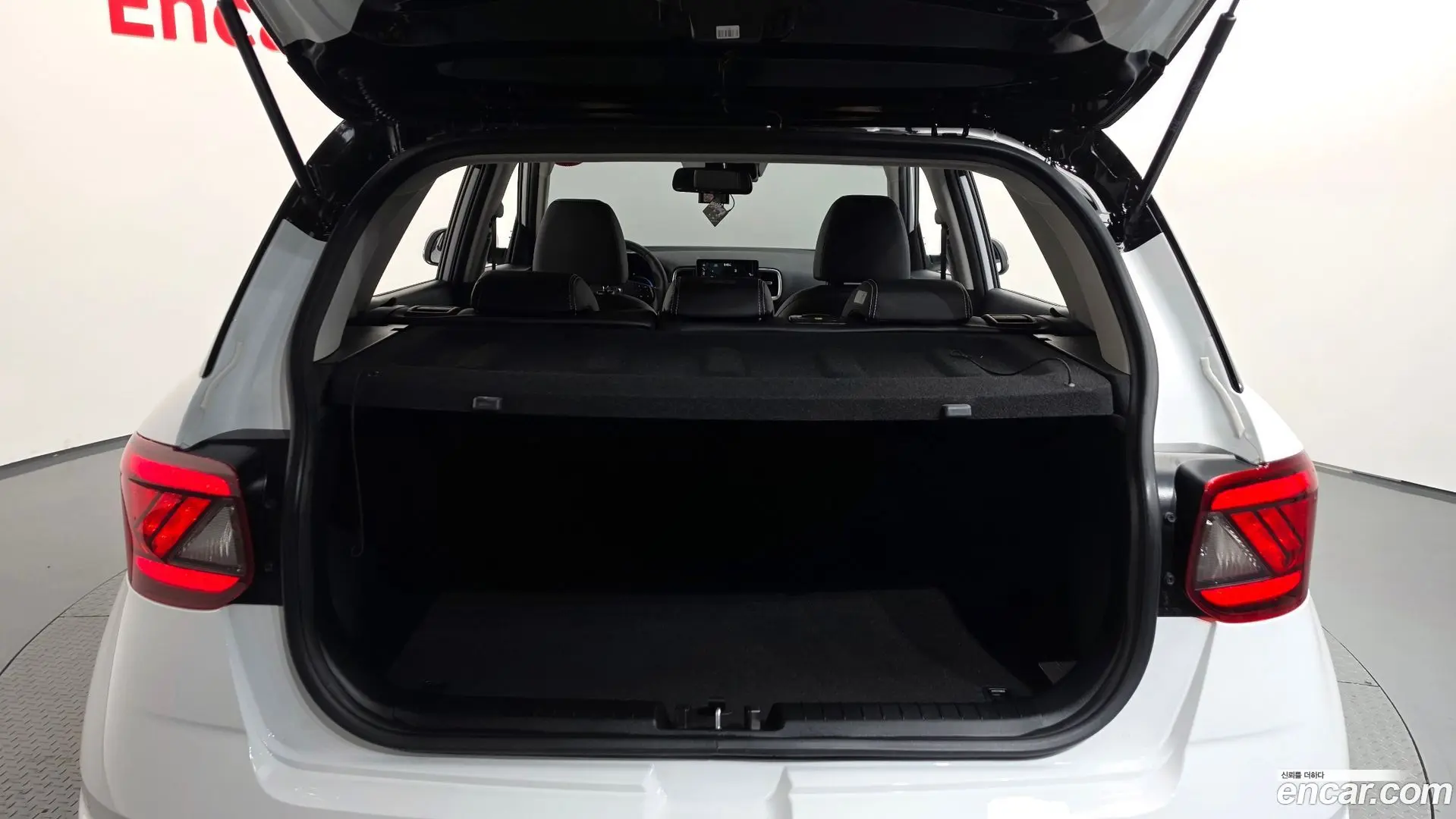 Hyundai Venue 1,6 Premium 2022