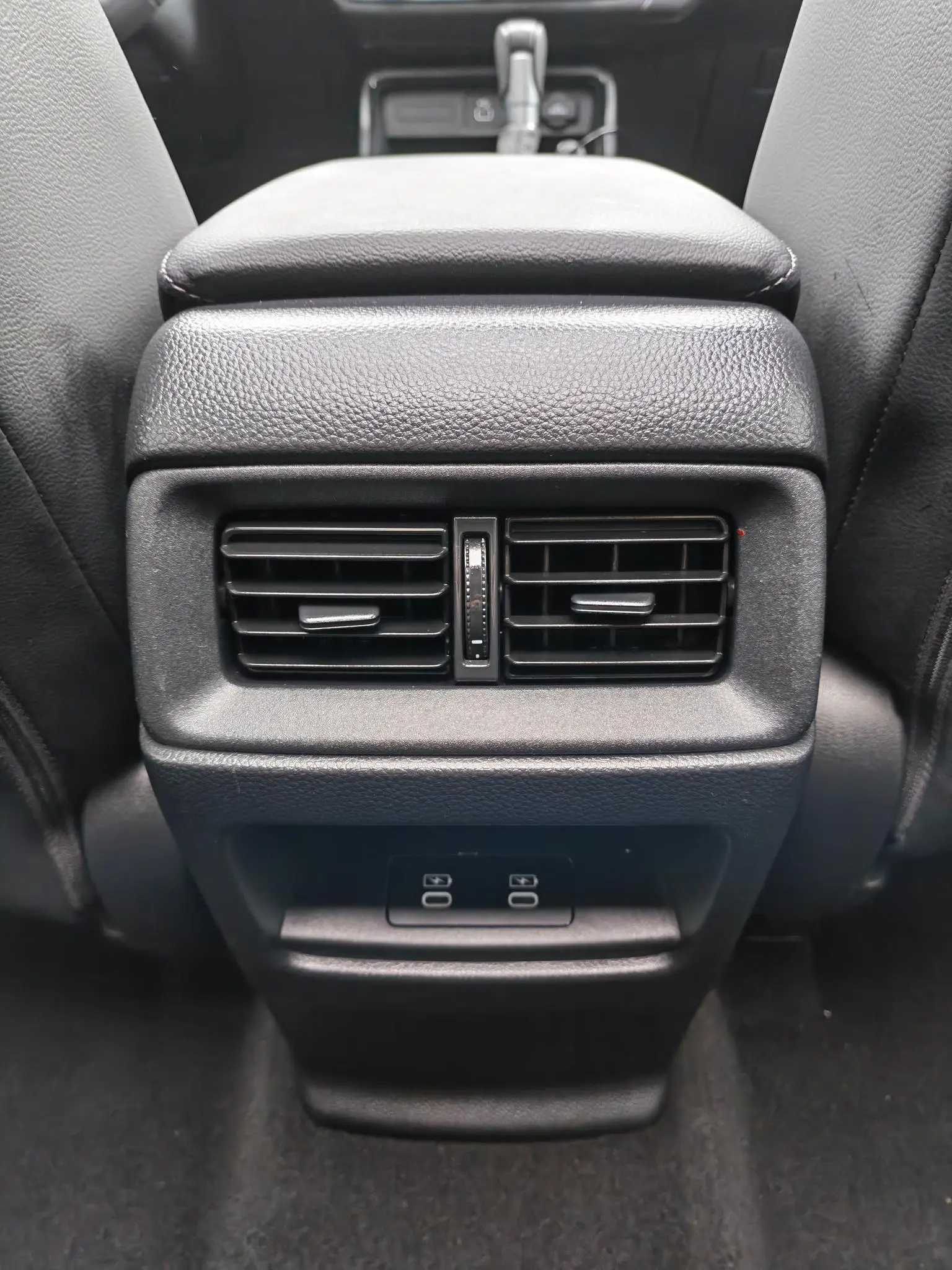 Honda Breeze 2023 240TURBO CVT 2WD Luxury
