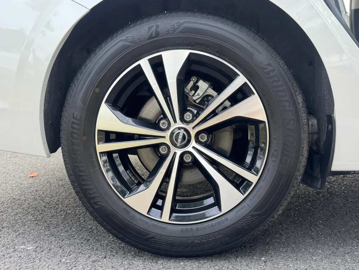 Nissan Sylphy 2023 1.6L CVT Comfort Plus