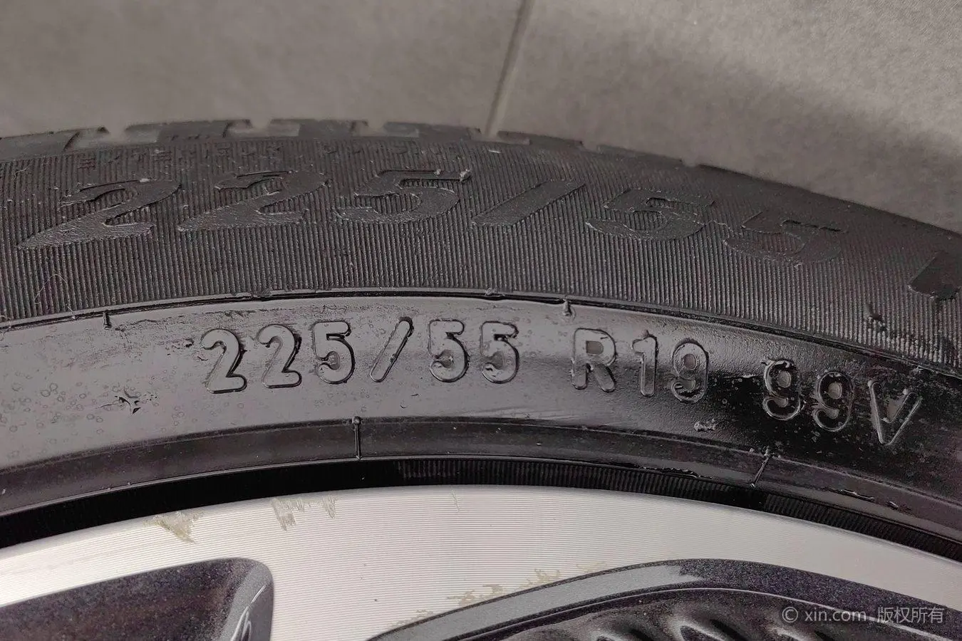 Dongfeng Aeolus AX7 2022 1.5T DCT DF41