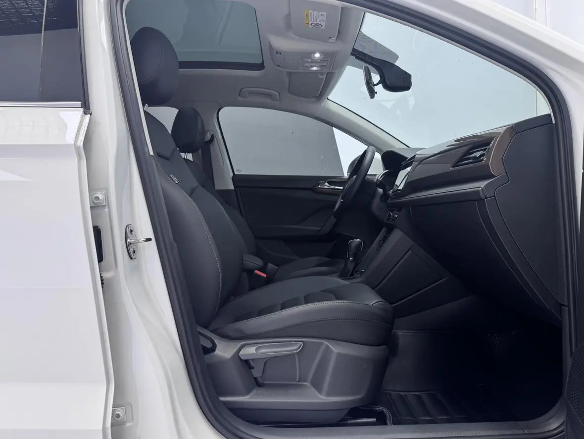 Volkswagen Tharu 2021 280TSI 2WD Luxury PLUS