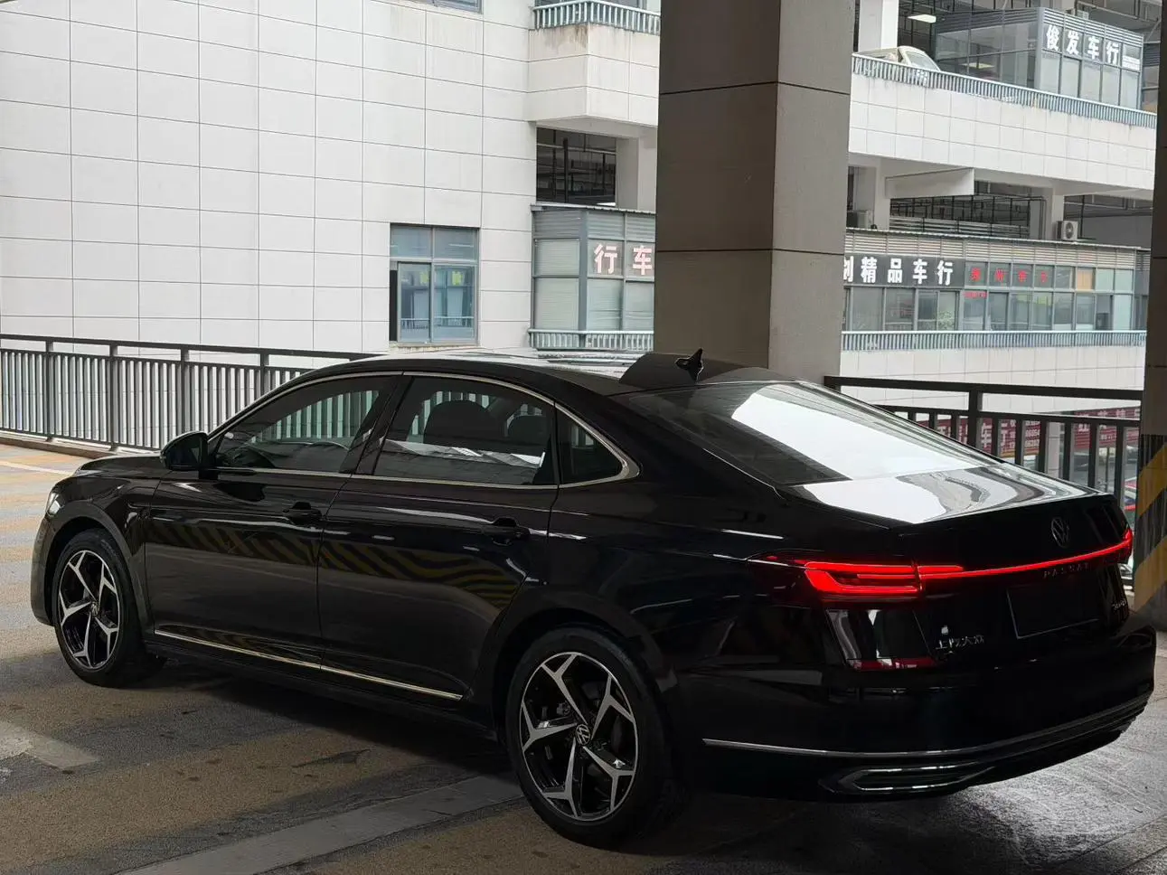 Volkswagen Passat 2024 380TSI Star Elite