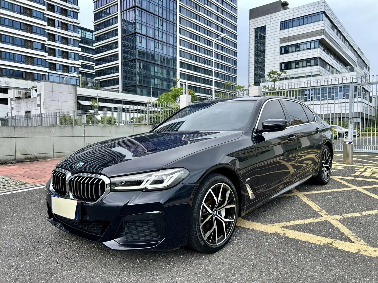 BMW 5 Series 2022 2nd Facelift 530Li Premium Plus M Sport Package