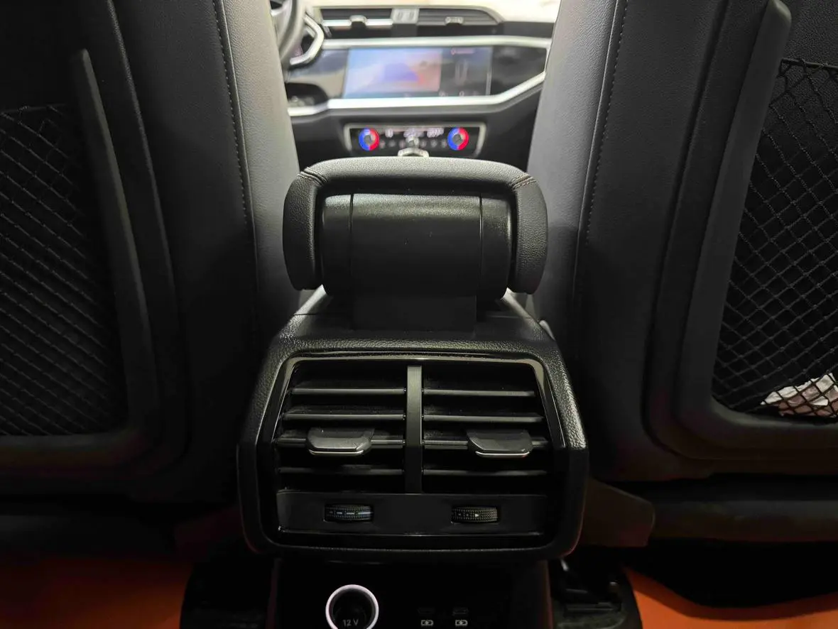 Audi Q3 2022 35 TFSI Dynamic Fashion