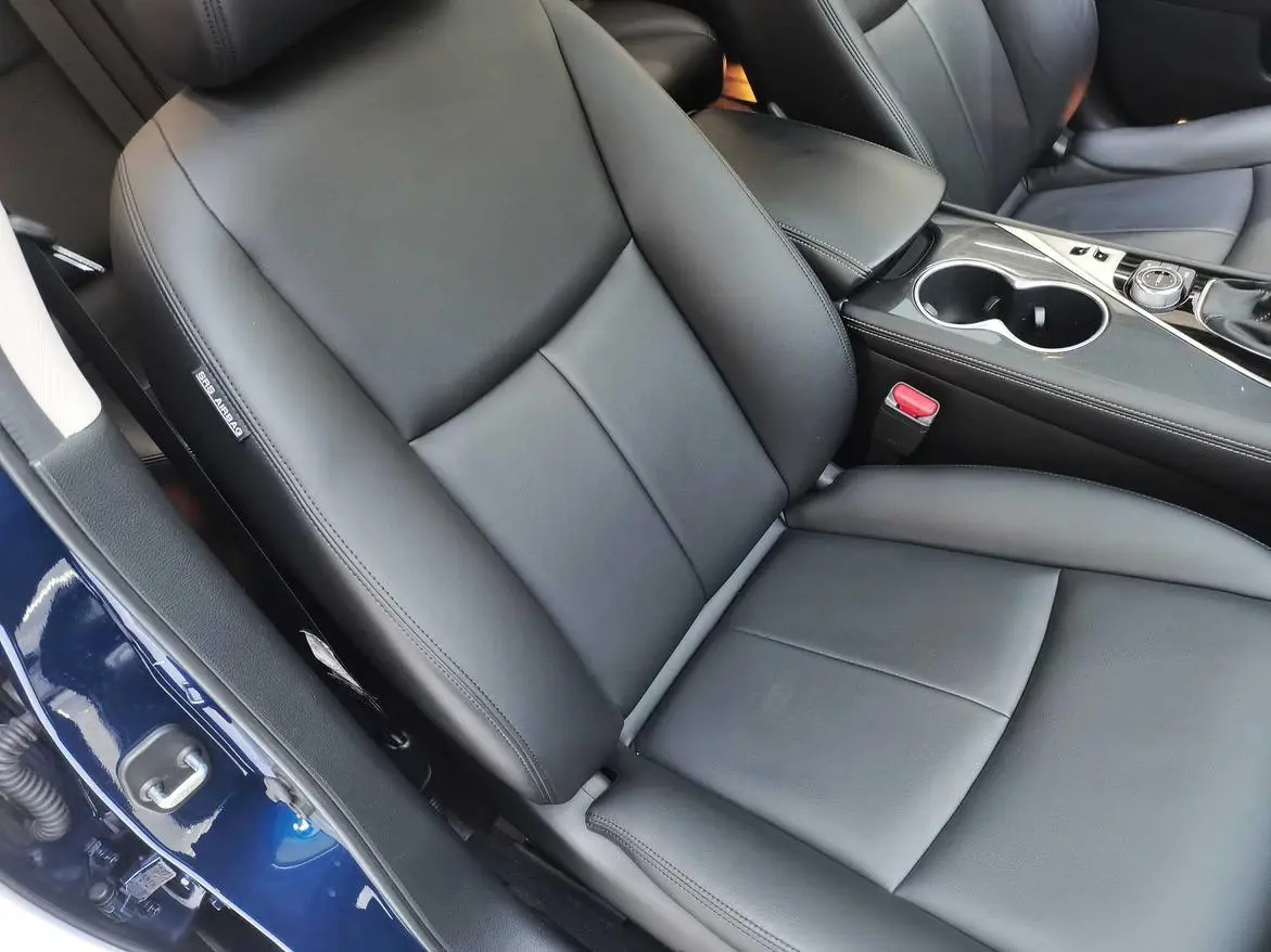 Infiniti Q50L 2018 2.0T Comfort China VI