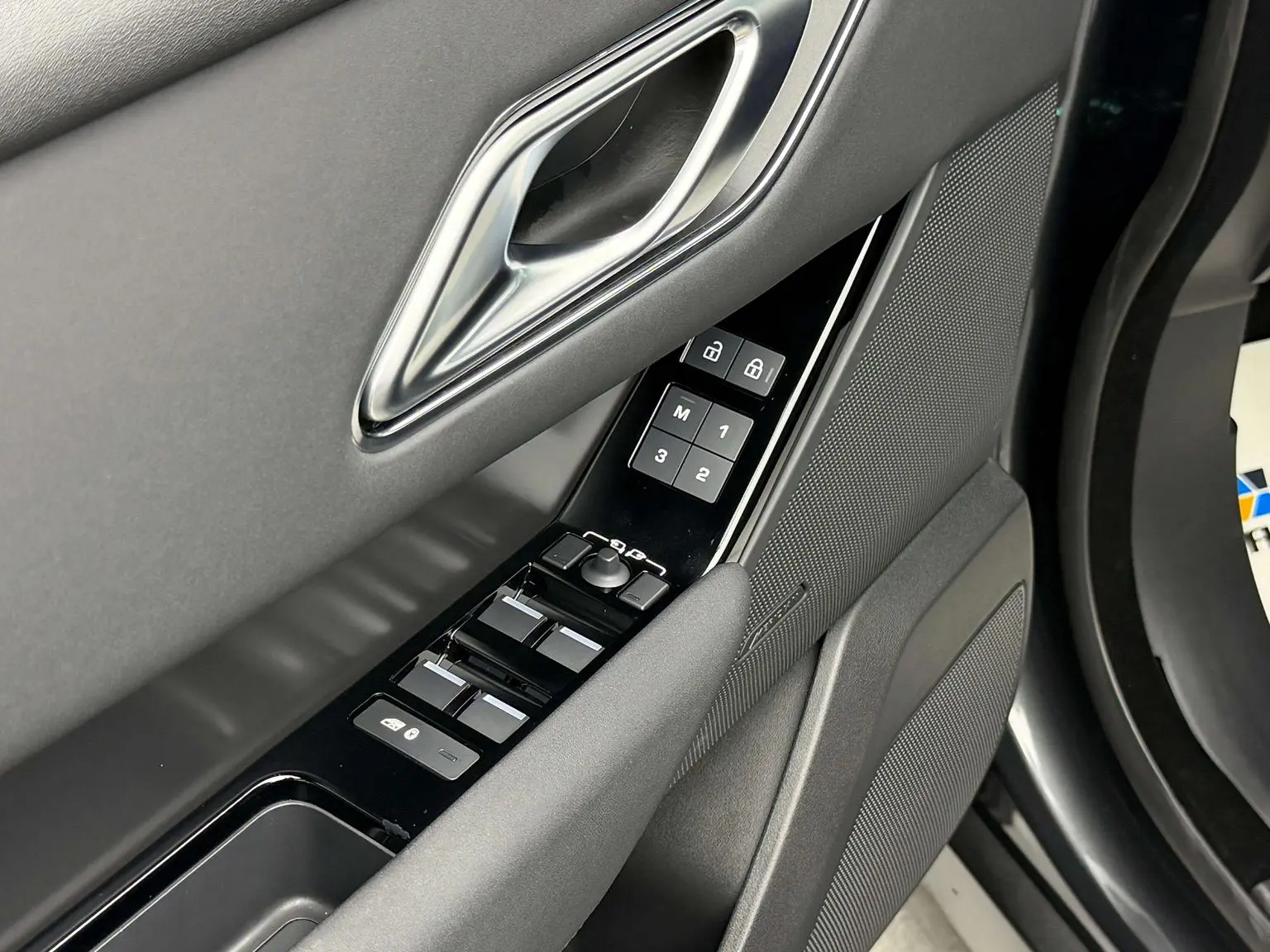 Land Rover Range Rover Star 2024 Dynamic SE