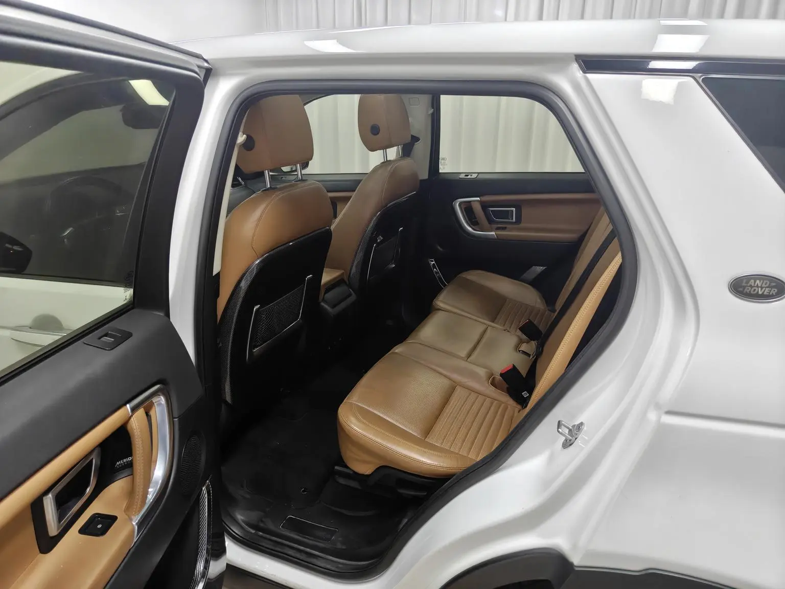 Land Rover Discovery Sport 2018 240PS HSE LUXURY