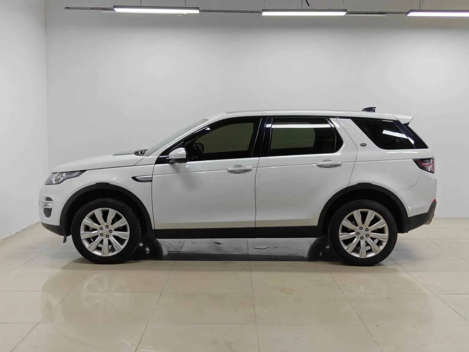 Land Rover Discovery Sport 2018 240PS HSE LUXURY