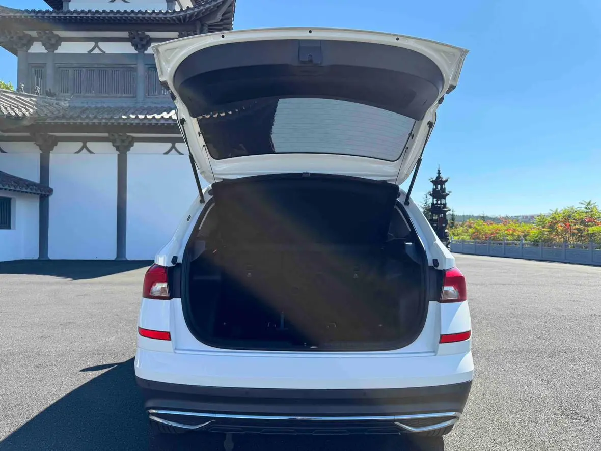 Skoda 2022 1.5L Auto