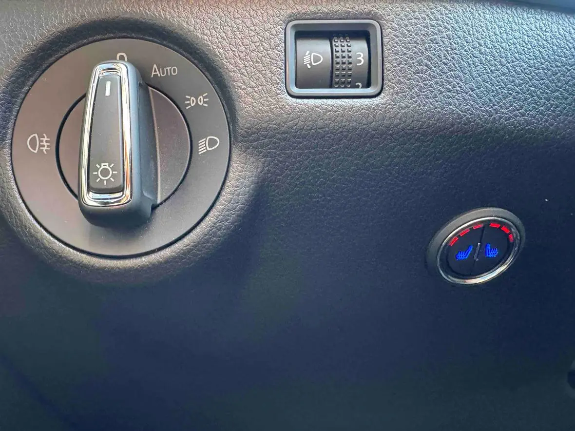 Skoda 2022 1.5L Auto