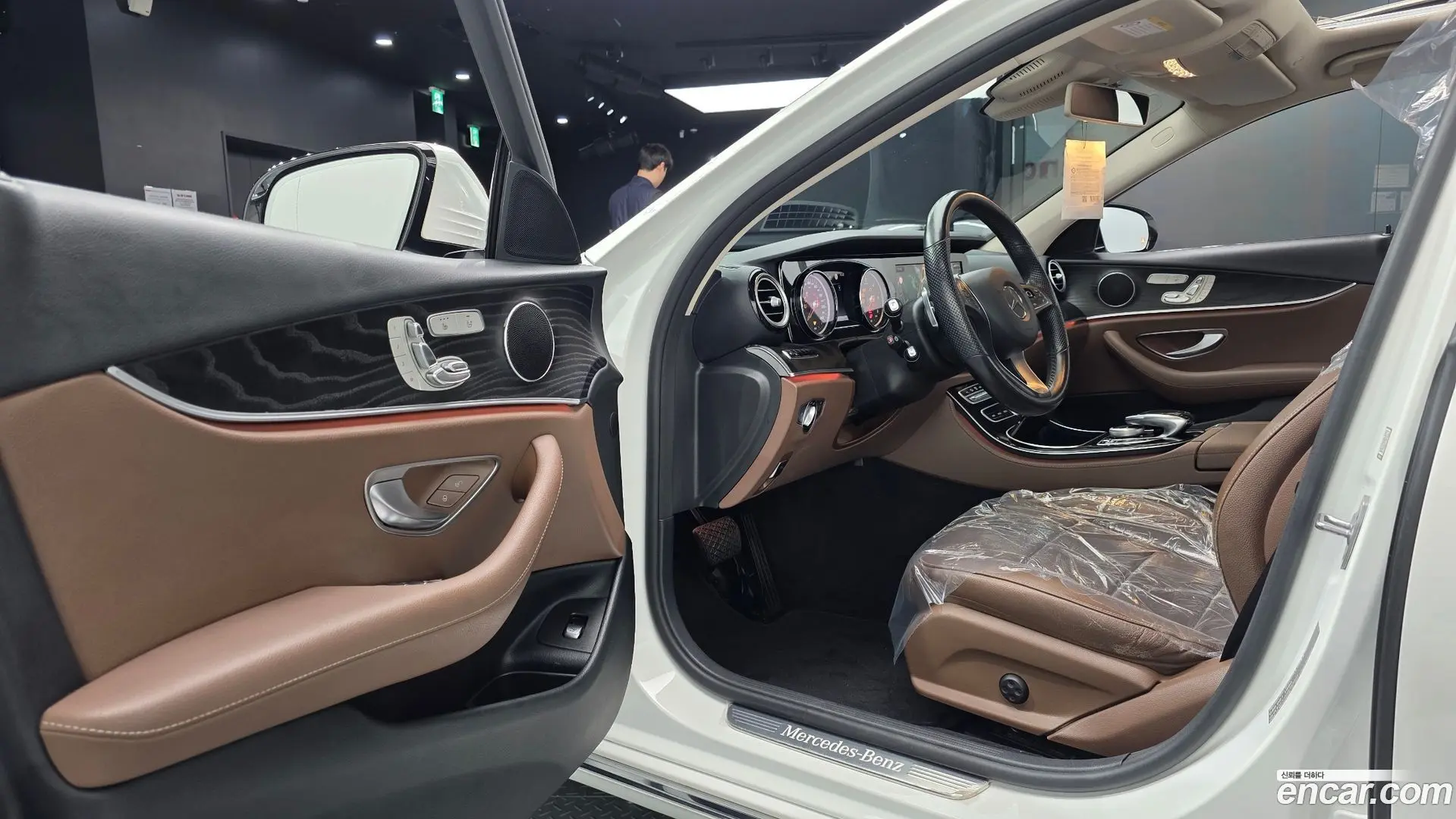 Mercedes-Benz E-Class E220d Avantgarde