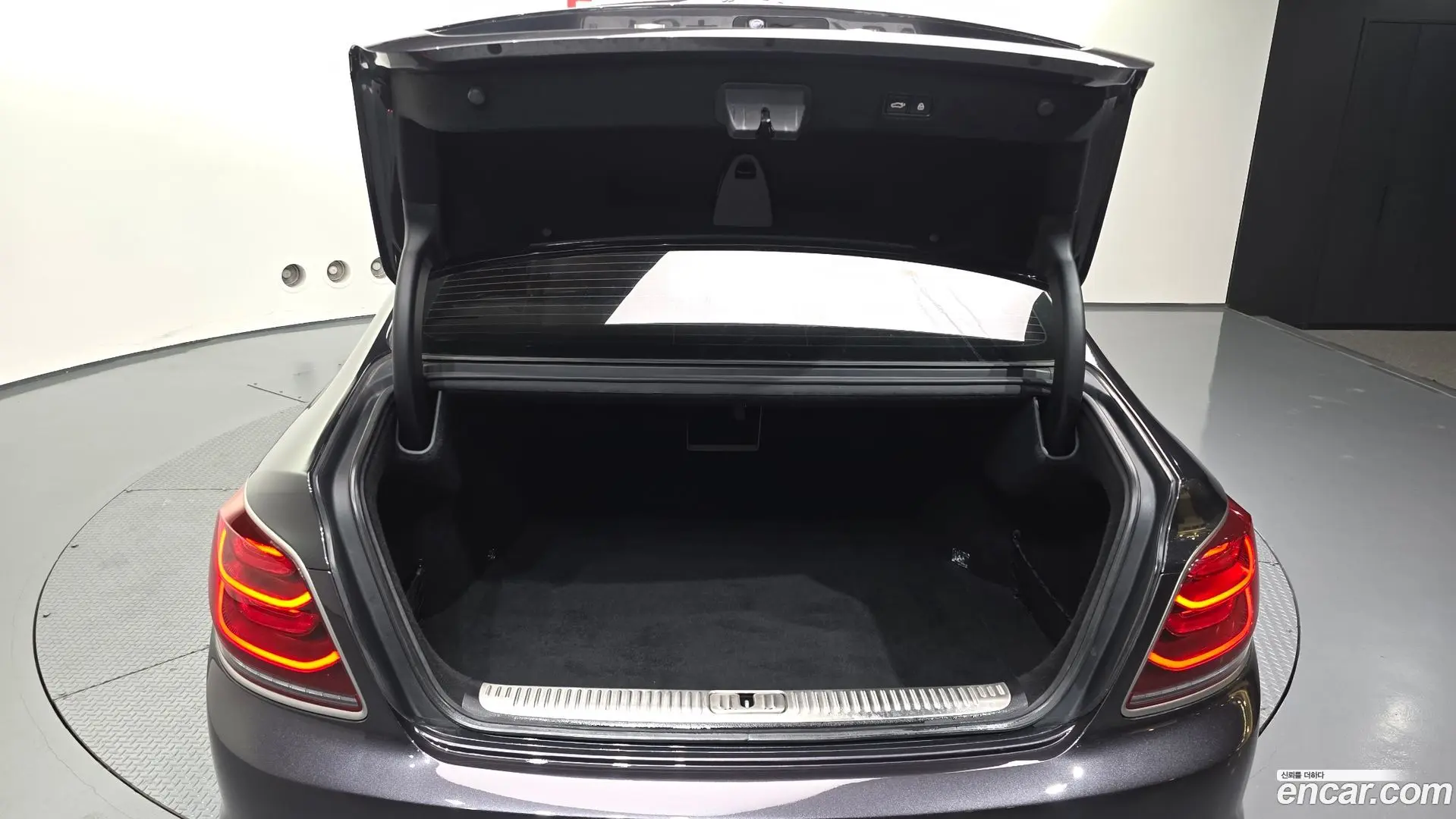 Kia K9 3.8 GDI AWD