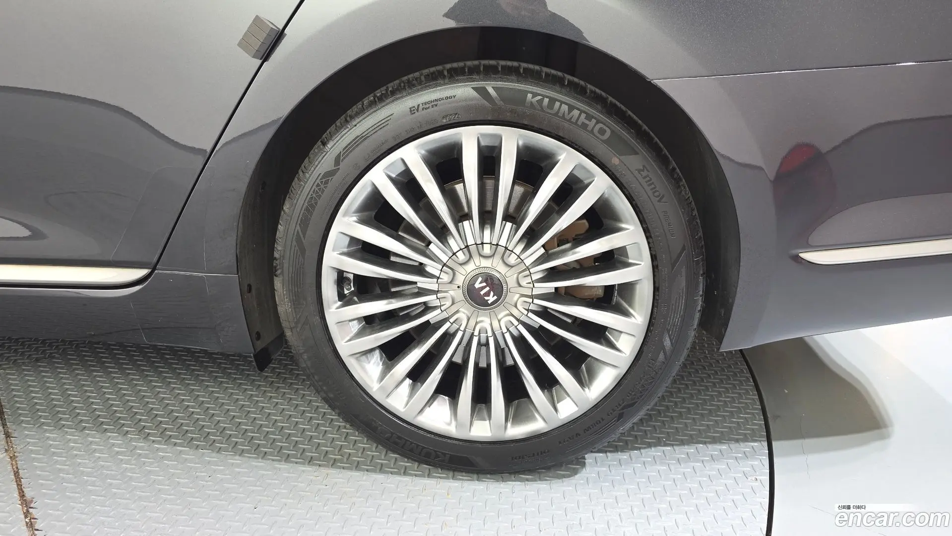 Kia K9 3.8 GDI AWD
