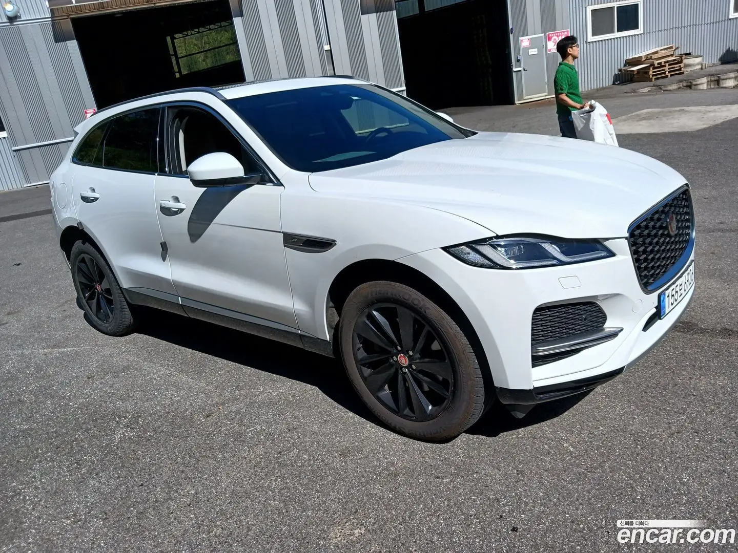 Jaguar F-PACE D200 SE