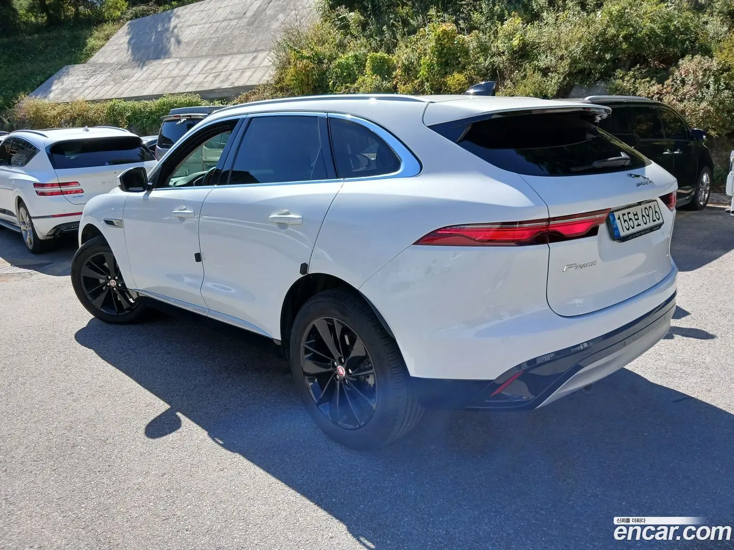 Jaguar F-PACE D200 SE