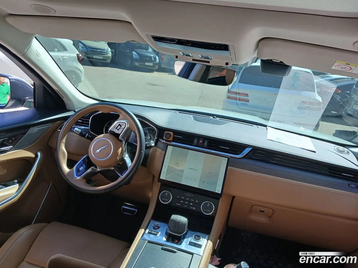 Jaguar F-PACE D200 SE
