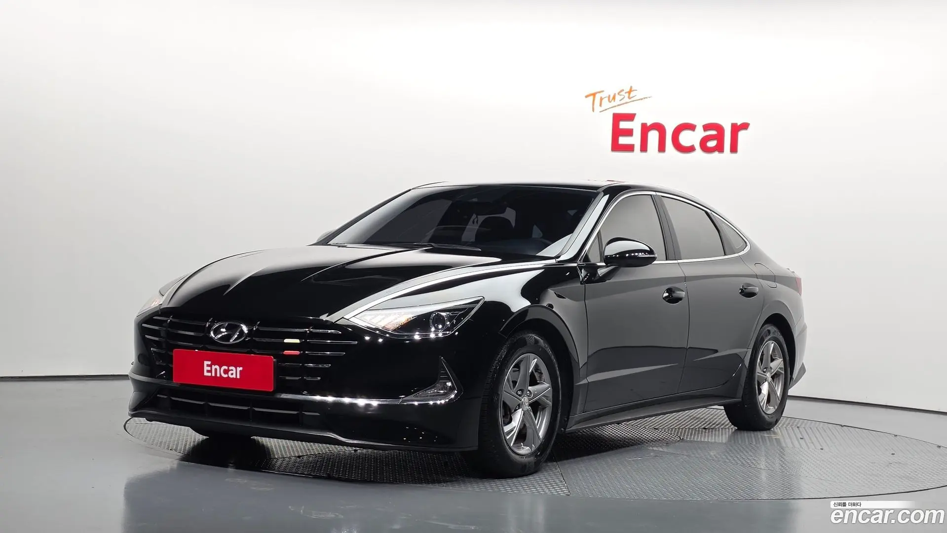 Hyundai Sonata 2.0 LPG(rental car)