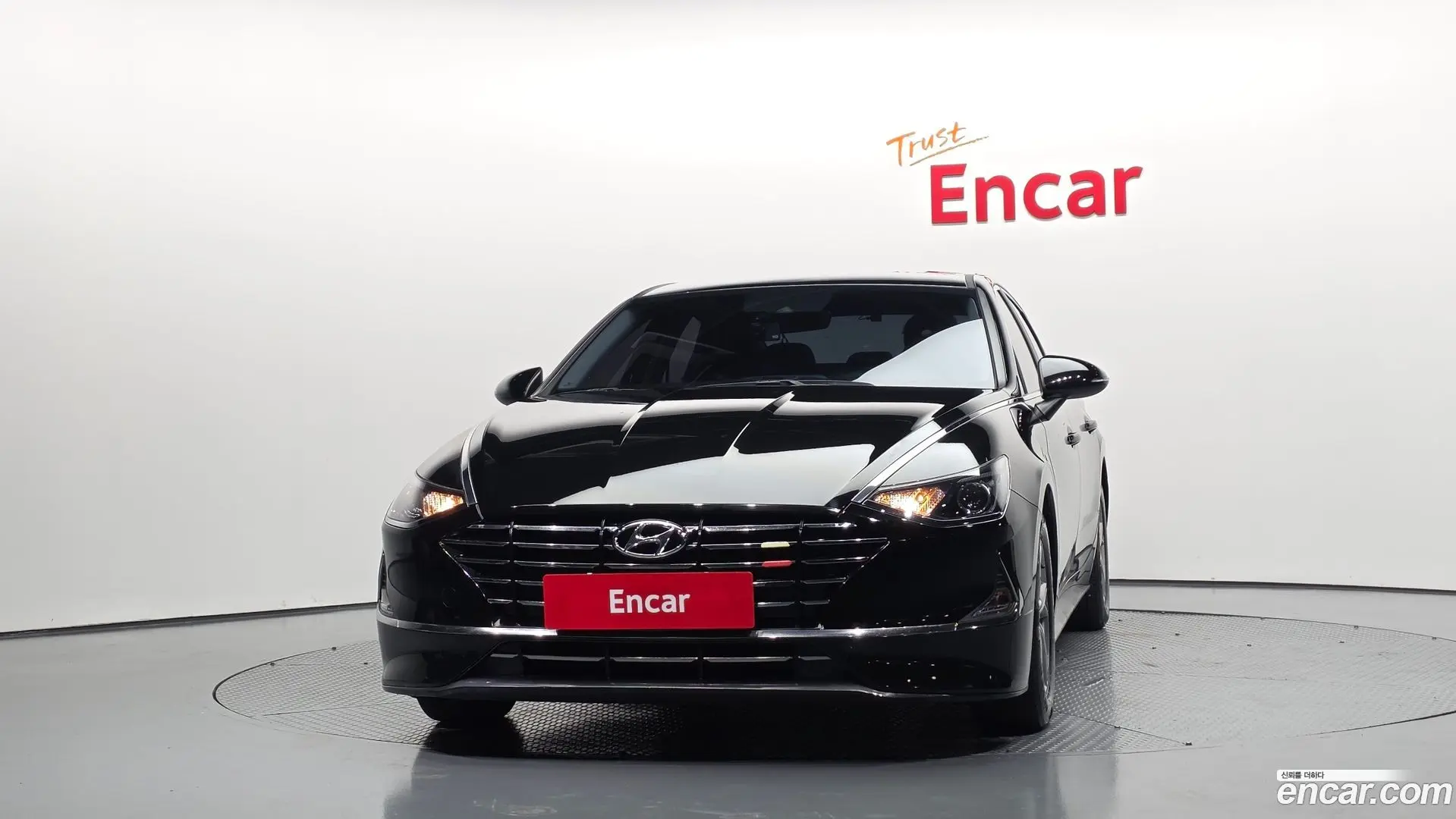 Hyundai Sonata 2.0 LPG(rental car)