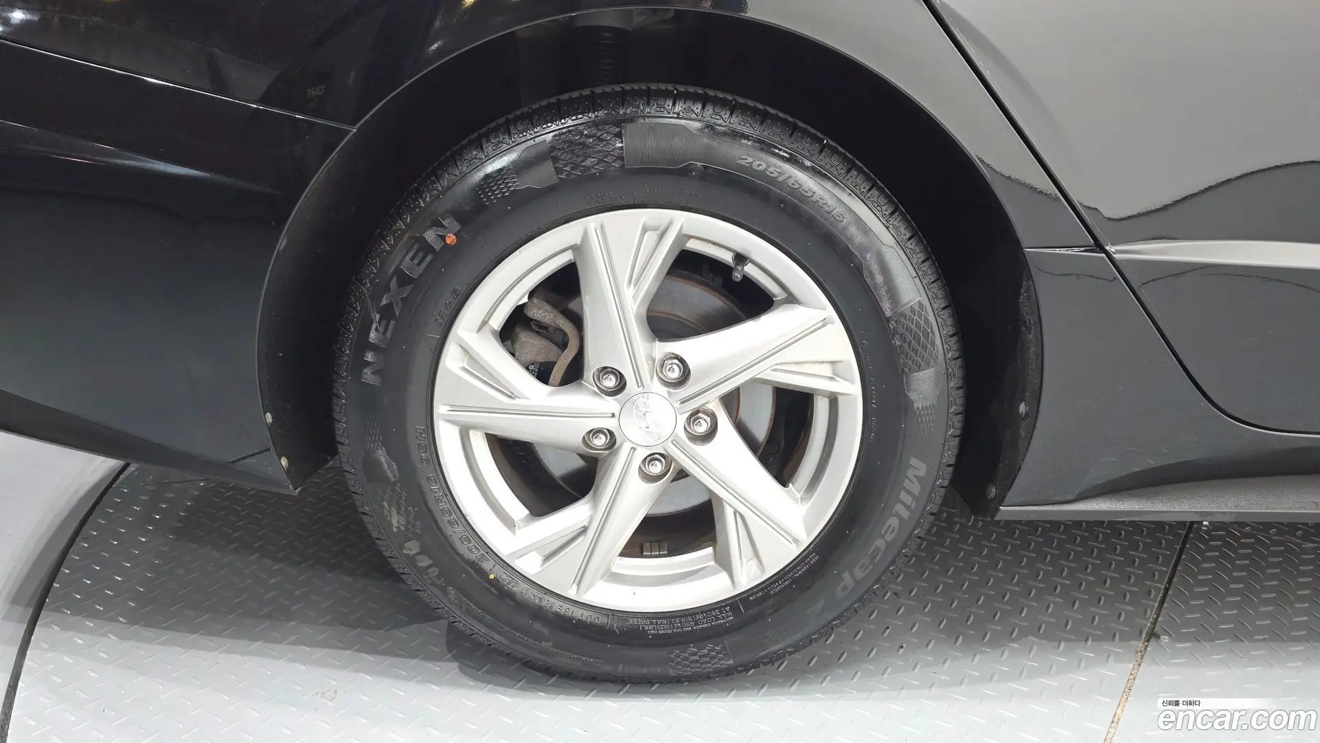 Hyundai Sonata 2.0 LPG(rental car)