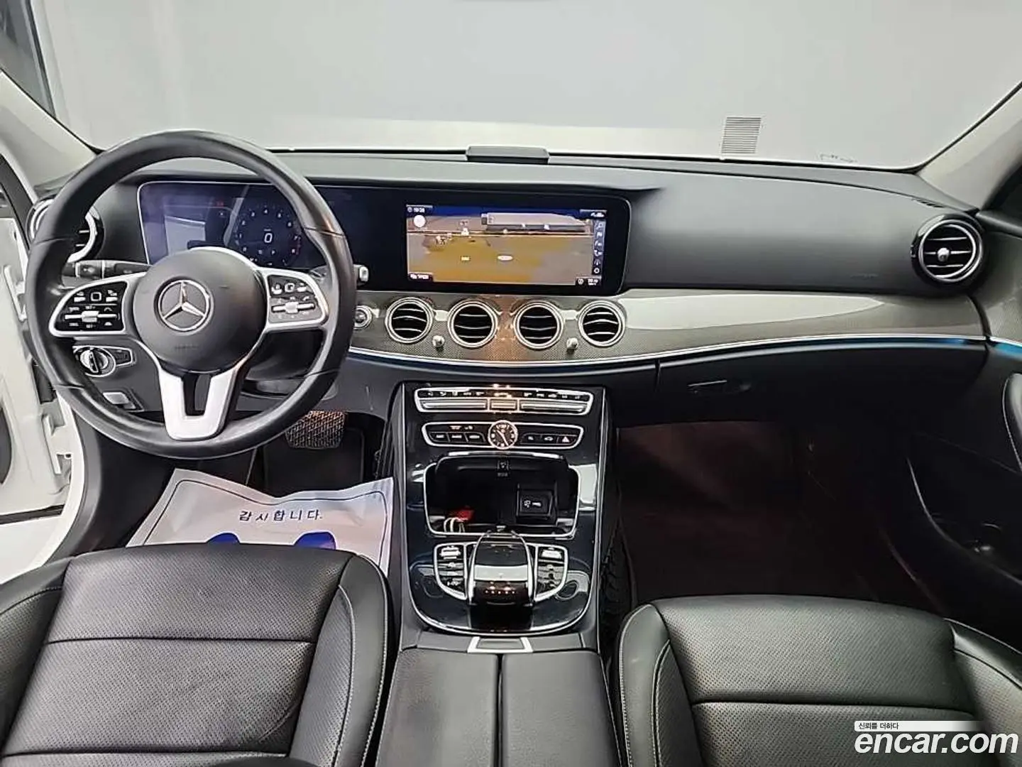 Mercedes-Benz E-Class E300 4MATIC AMG Line 2016