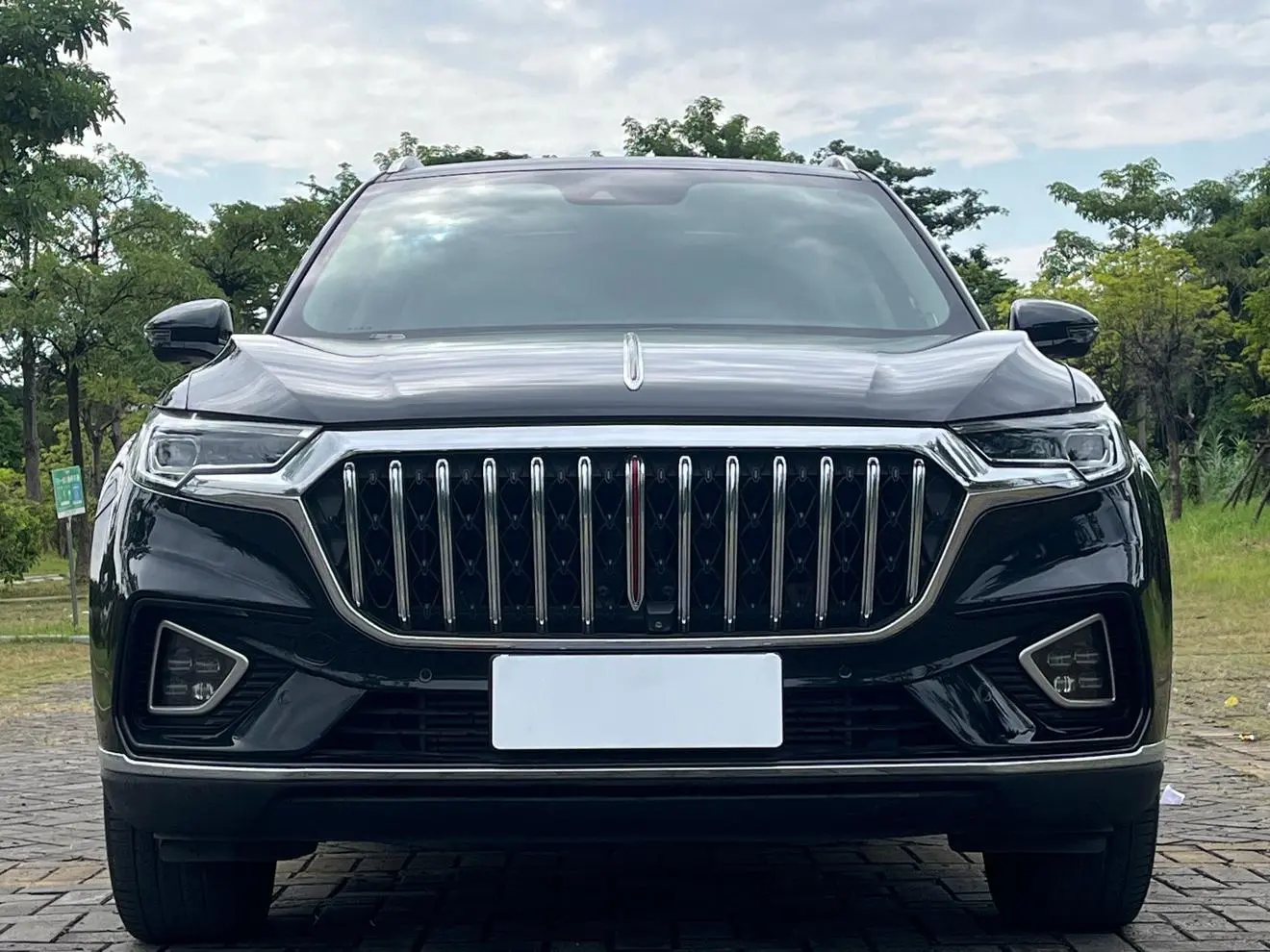 Hongqi HS5 2022 Facelift 2.0T Connected Flagship Enjoy