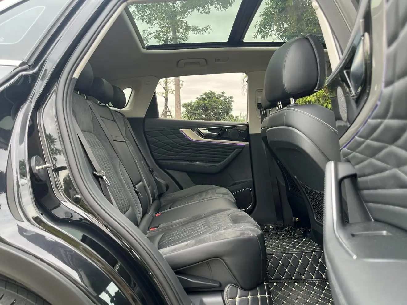 Hongqi HS5 2022 Facelift 2.0T Connected Flagship Enjoy