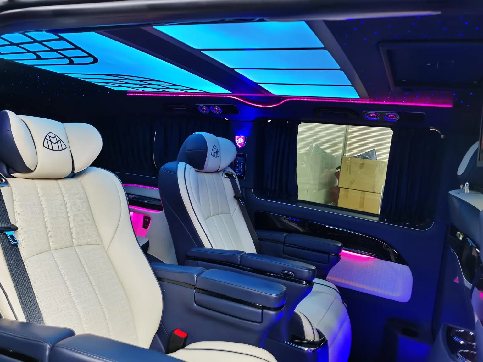 Mercedes-Benz 2021 2.0T Elite 7 seat