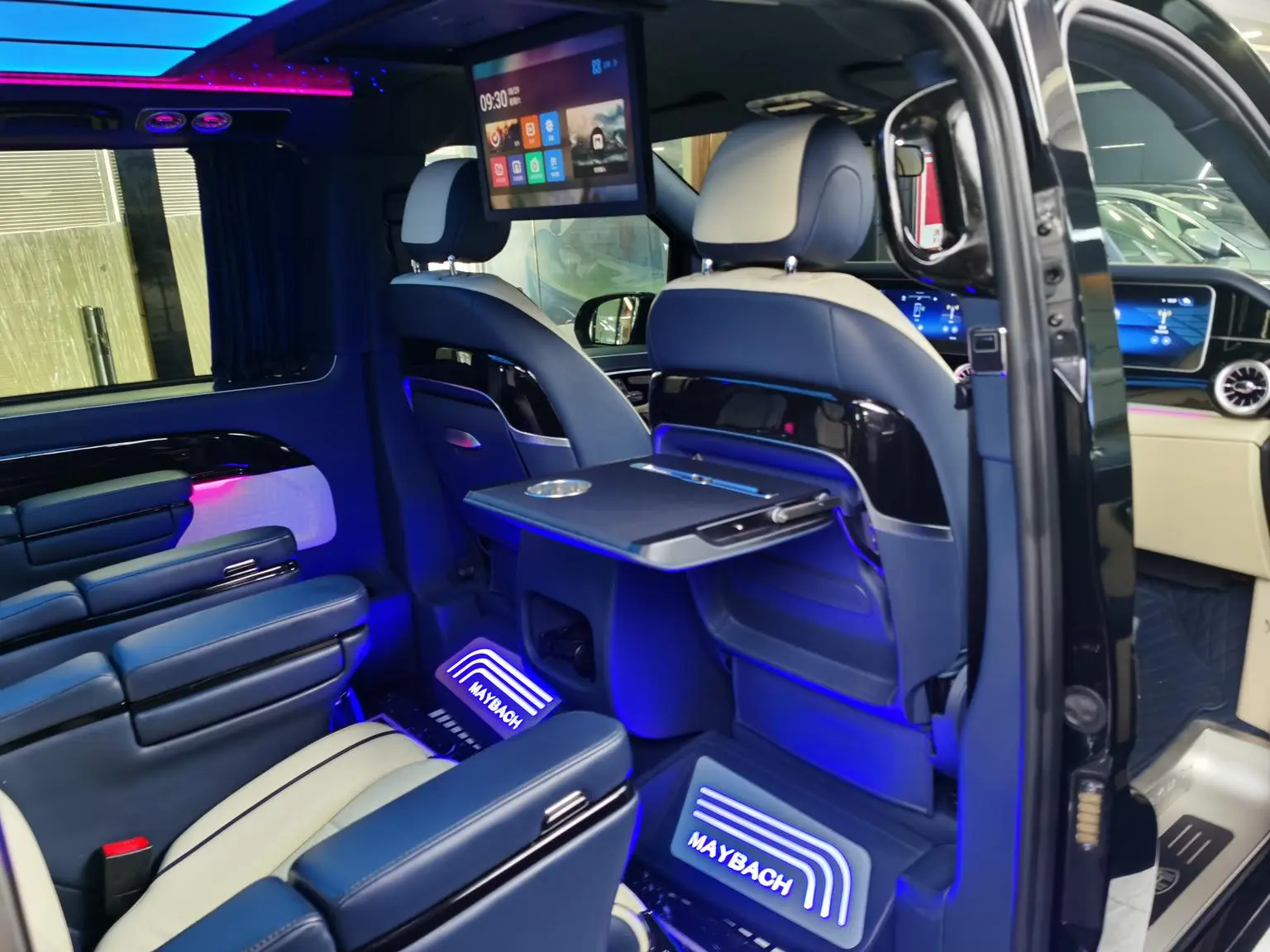 Mercedes-Benz 2021 2.0T Elite 7 seat