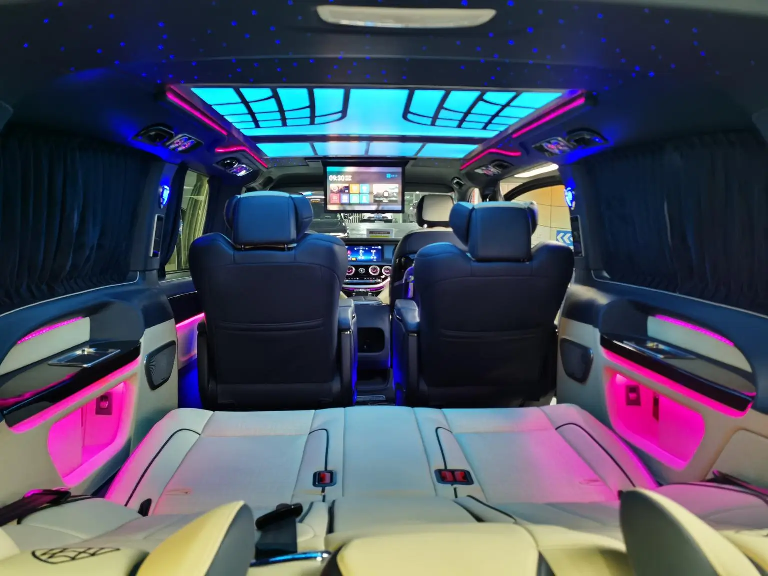 Mercedes-Benz 2021 2.0T Elite 7 seat