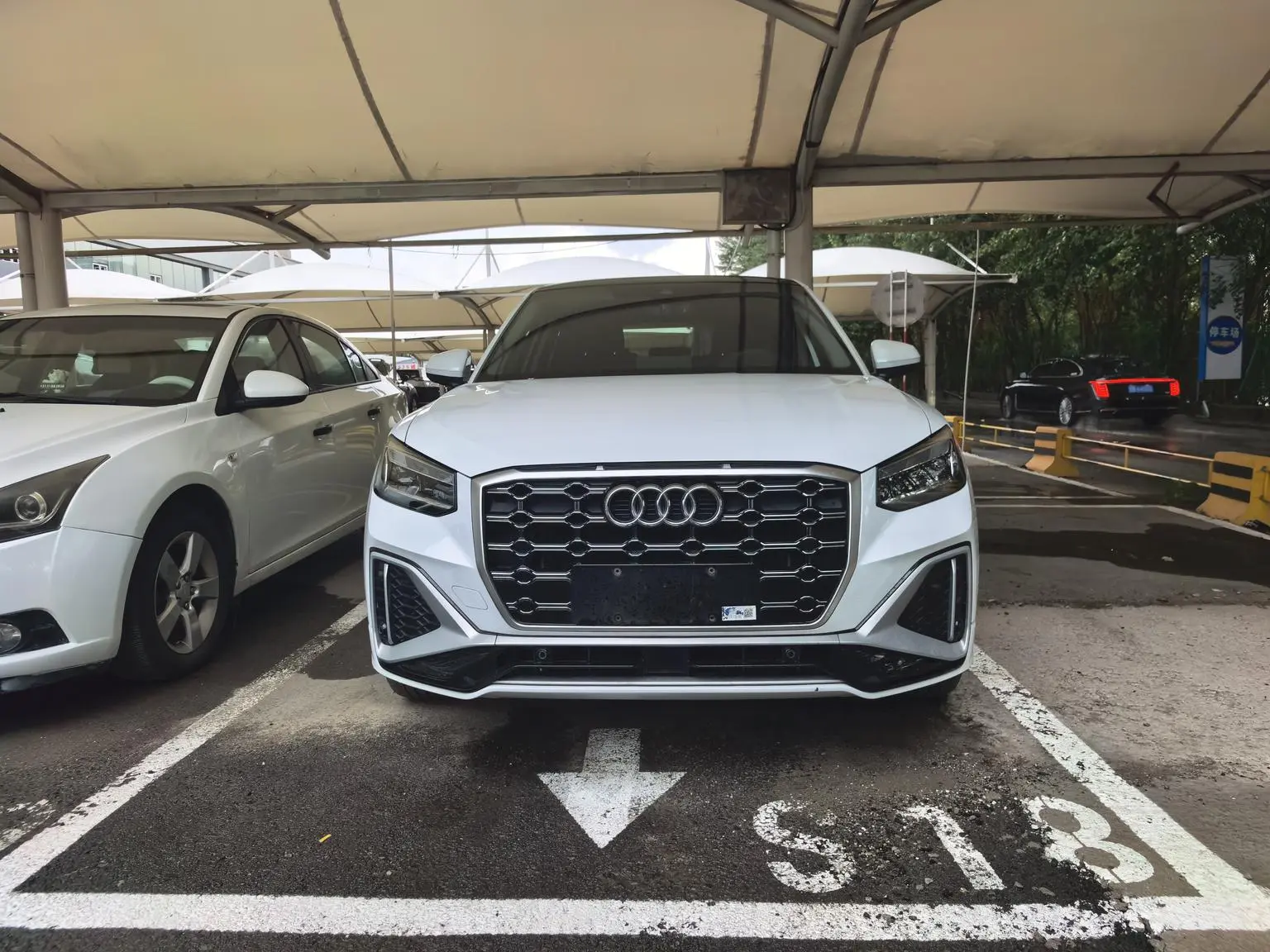 Audi Q2L 2021 35TFSI Dynamic Luxury