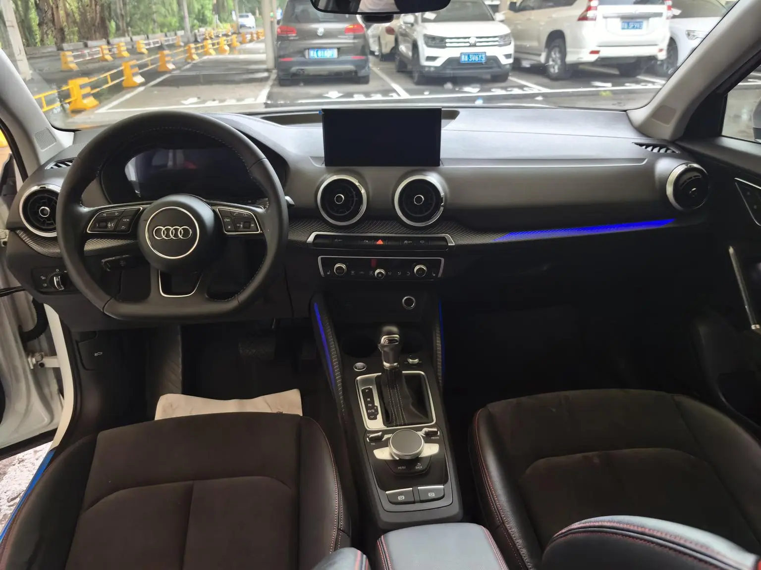 Audi Q2L 2021 35TFSI Dynamic Luxury