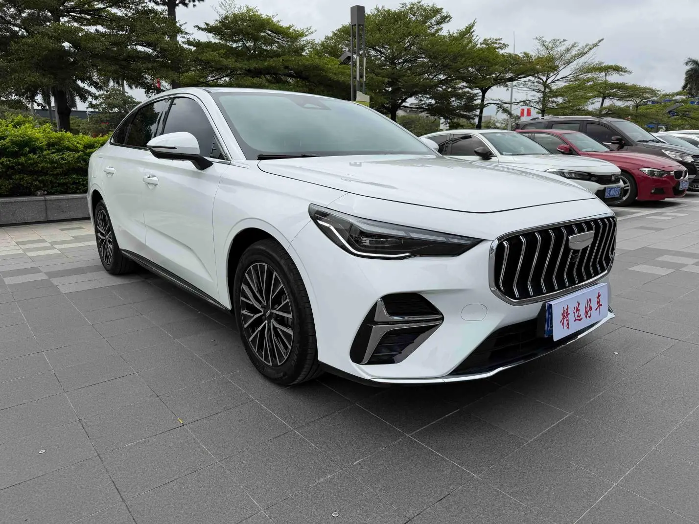 Geely Emgrand 2026 5 1.5L CVT Premium