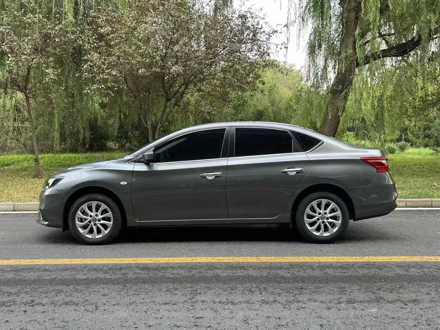 Nissan Sylphy 2024 Classic 1.6L XE CVT Comfort