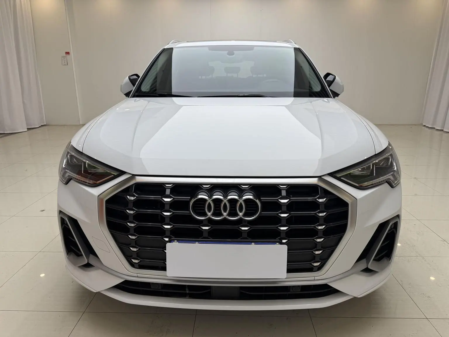 Audi Q3 2022 35 TFSI Dynamic Fashion