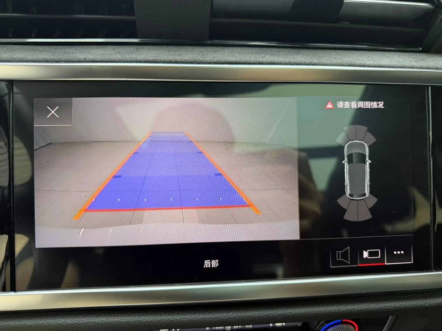 Audi Q3 2022 35 TFSI Dynamic Fashion