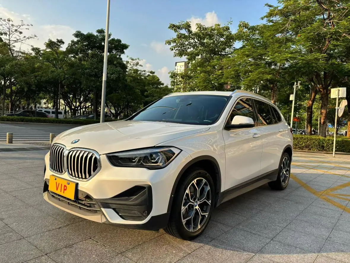 BMW X1 2022 sDrive25Li Leading
