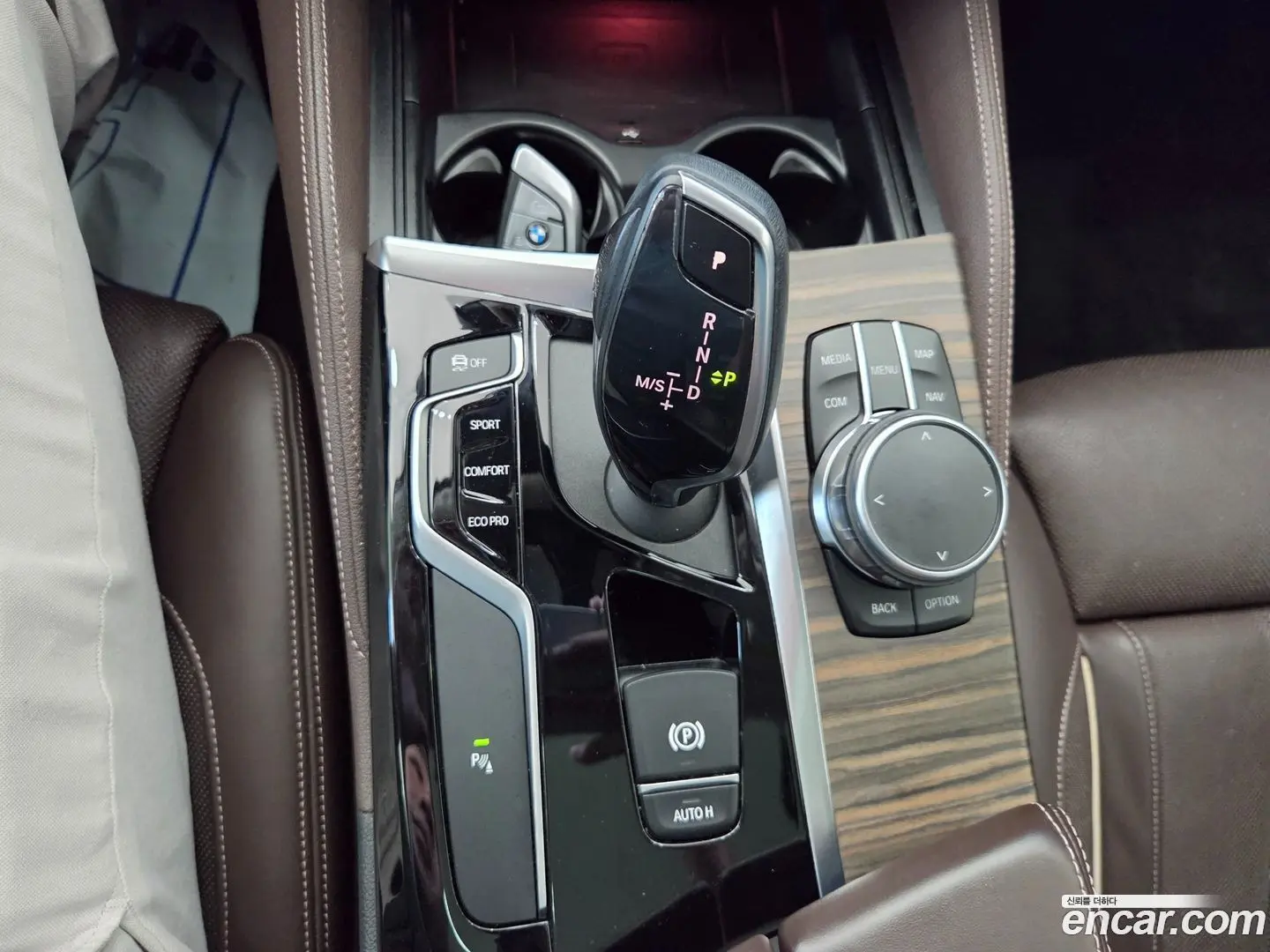 BMW 5-Series 530i Luxury Plus 2016