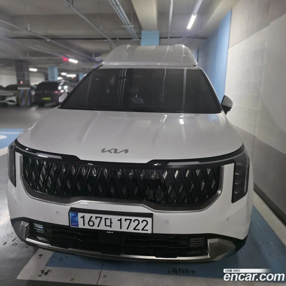 Kia Canival Diesel 9-Seater Noblesse